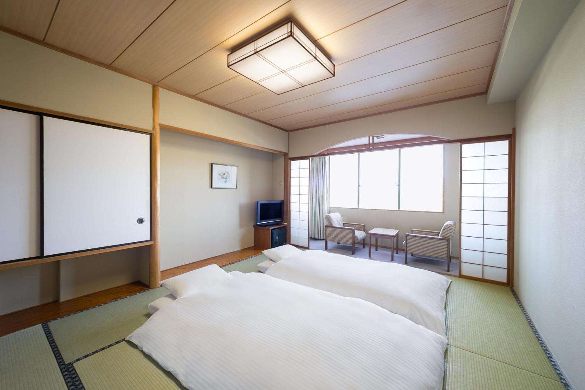 ホテル Grand Mercure Bay & 5*