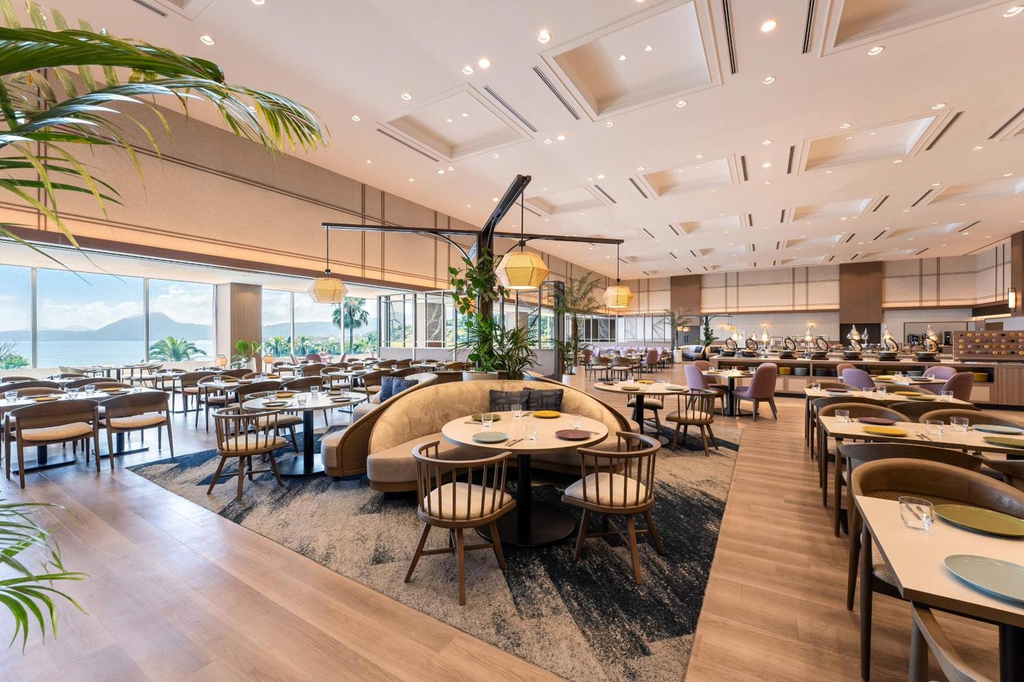 ホテル Grand Mercure Bay & 5*